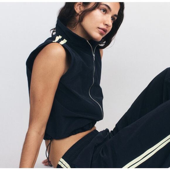 With Jean  x Ruby Lyn Track Striped Zip Front Cinch Vest Top Grunge Y2K Navy - Picture 1 of 6